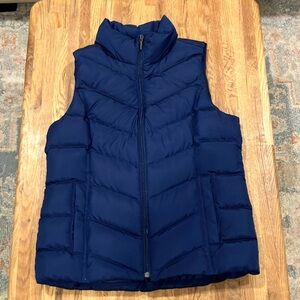 Lands End Navy Blue Puffer Vest Size Small Down Feathers